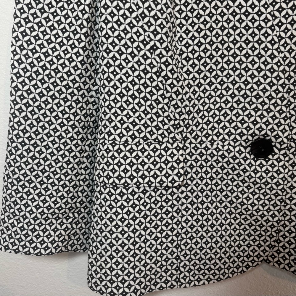 Kasper Women's Black and White Blazer Size 8 Monochrome Patterned - Picture 4 of 11
